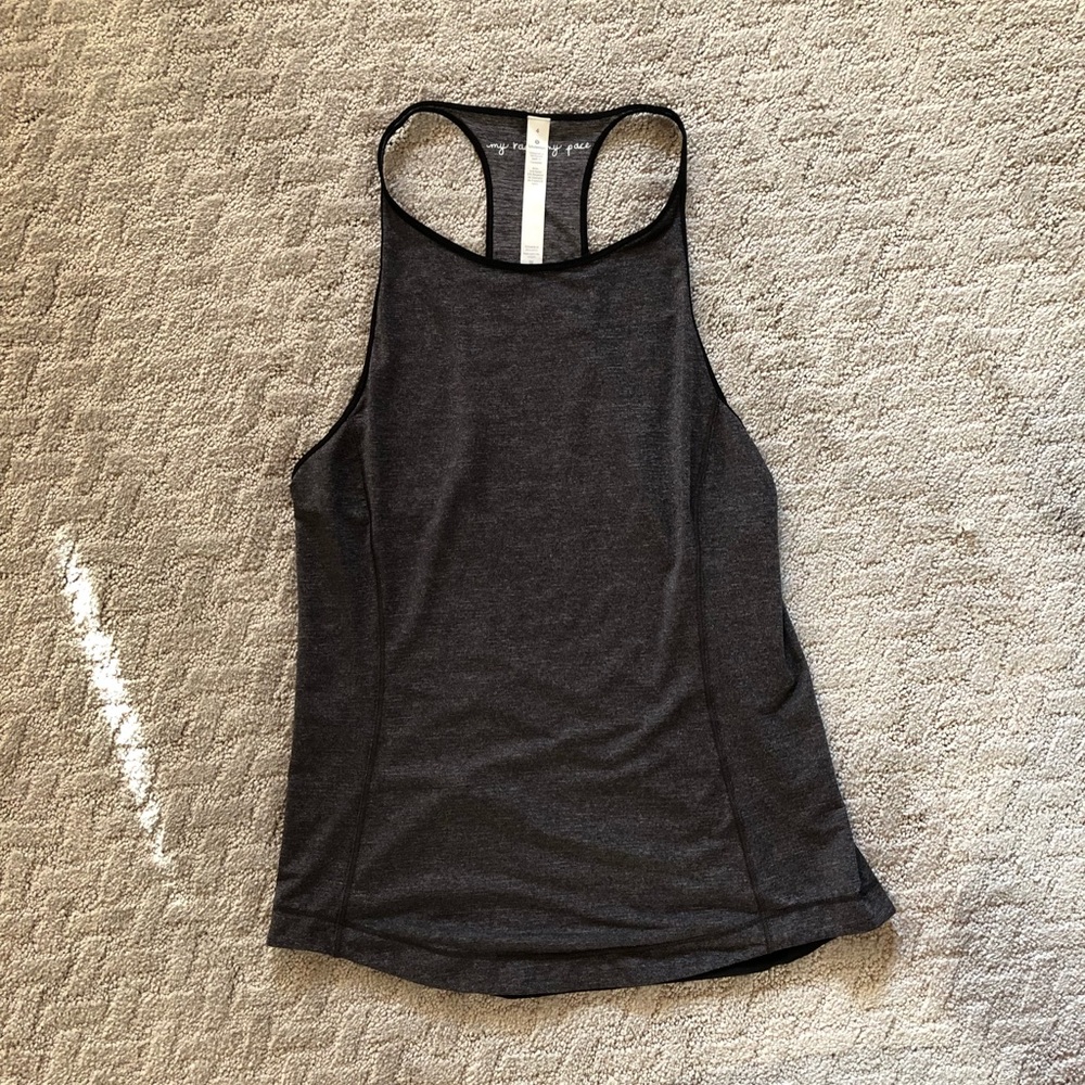 Lululemon tank